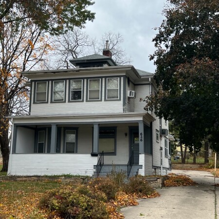 Rental Property 626 1st Ave NW Waverly