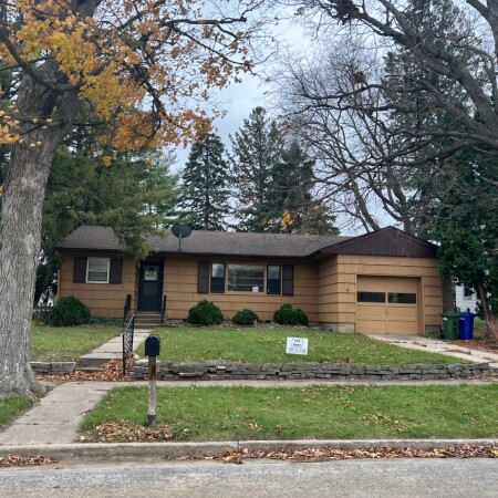 Rental Property 709 3rd Ave. NW Waverly