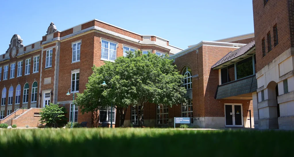 Rada-Aleff Classroom Technology Center