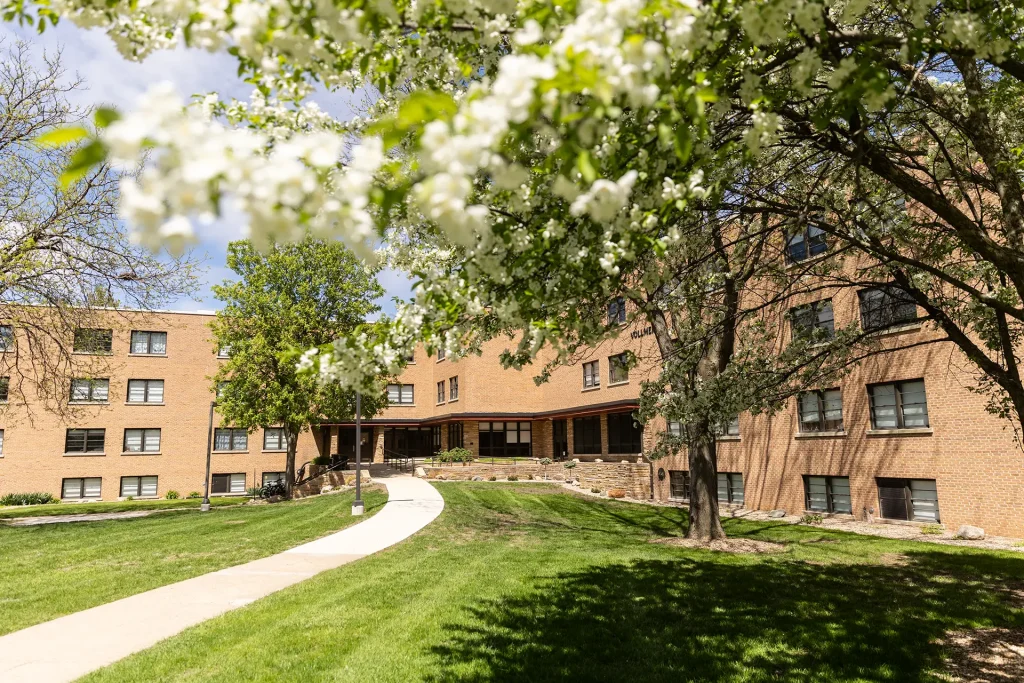 Ubuntu Center exterior