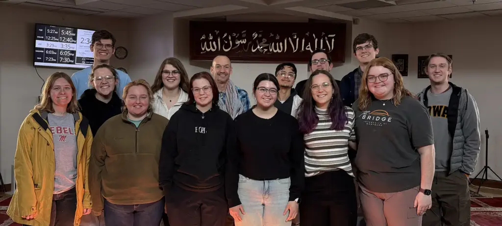 Participants joined a Ramadan Iftar dinner, observed a sabbath worship at a Jewish temple, and toured a Hindu temple. 