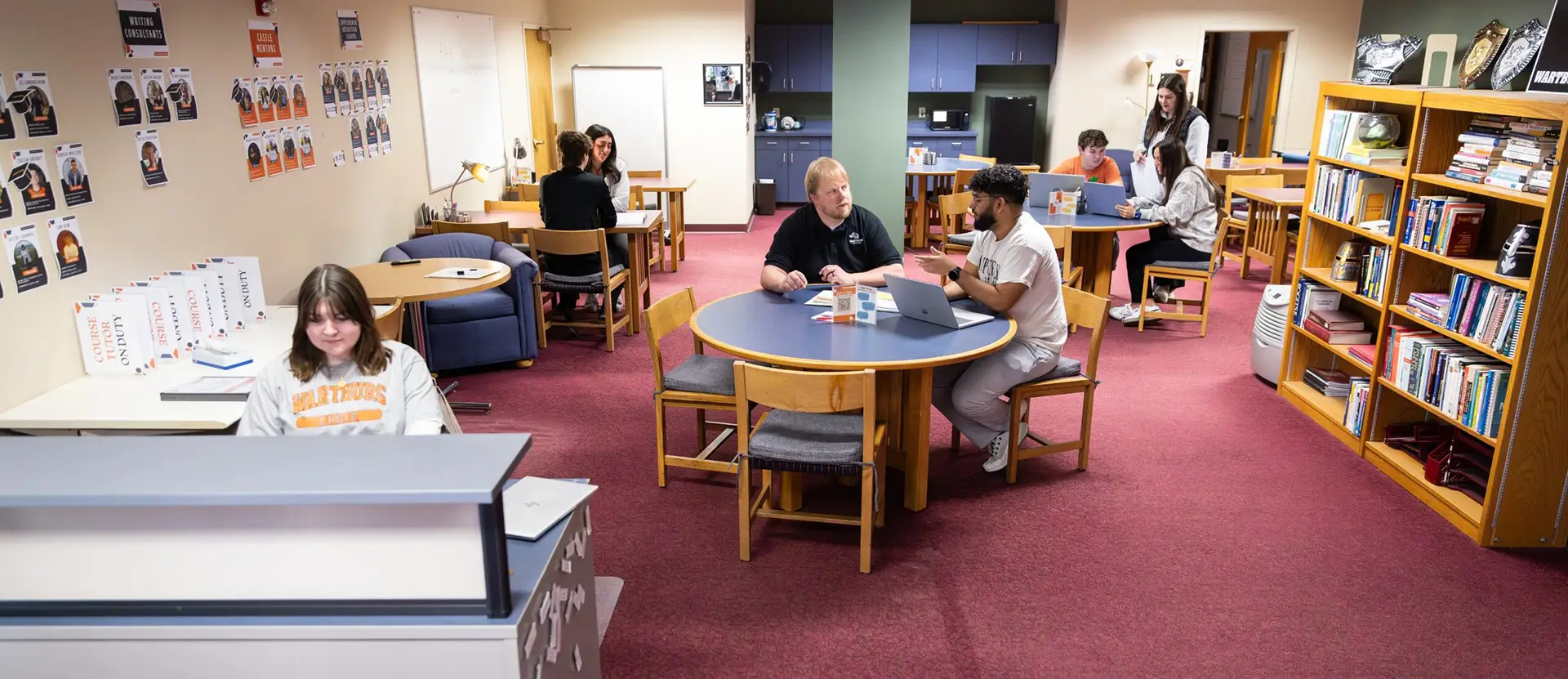 Photo of staff and students working together in the Academic Resource Center