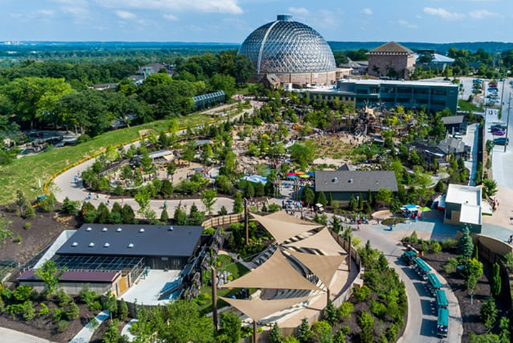 Henry Doorly Zoo & Aquarium.